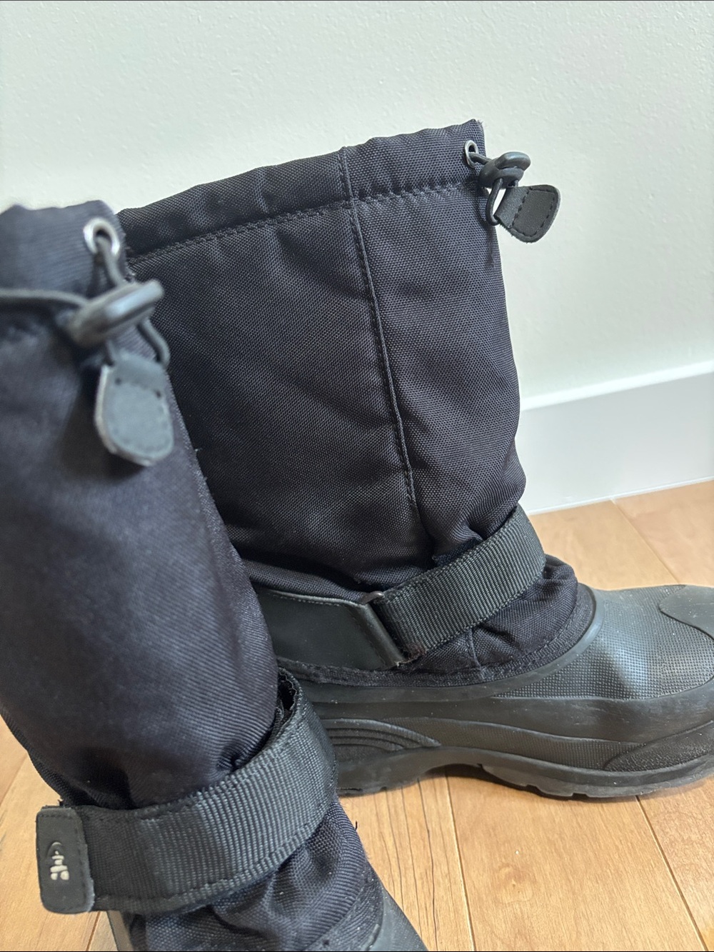 Kamik Kids Black Winter Boots Size 6 - Picture 6 of 7